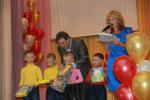 Уполномоченный по правам ребенка Павел Миков принял участие в ежегодном смотре-конкурсе для детей сирот 