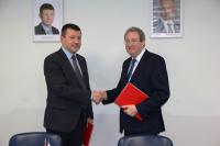 20 декабря краевой омбудсман Павел Миков и Сбербанк подписали соглашение о взаимодействии