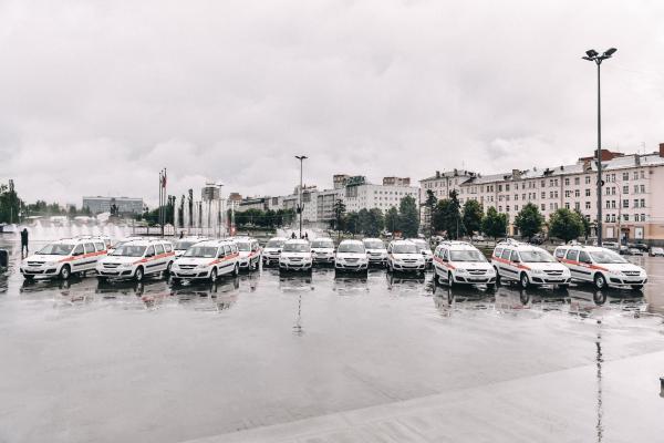 17 больниц Пермского края получили новые медицинские автомобили.