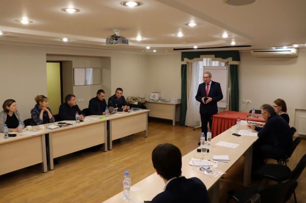 Павел Миков провел встречу с новым составом Общественной наблюдательной комиссии за исполнением законов в местах принудительного содержания.