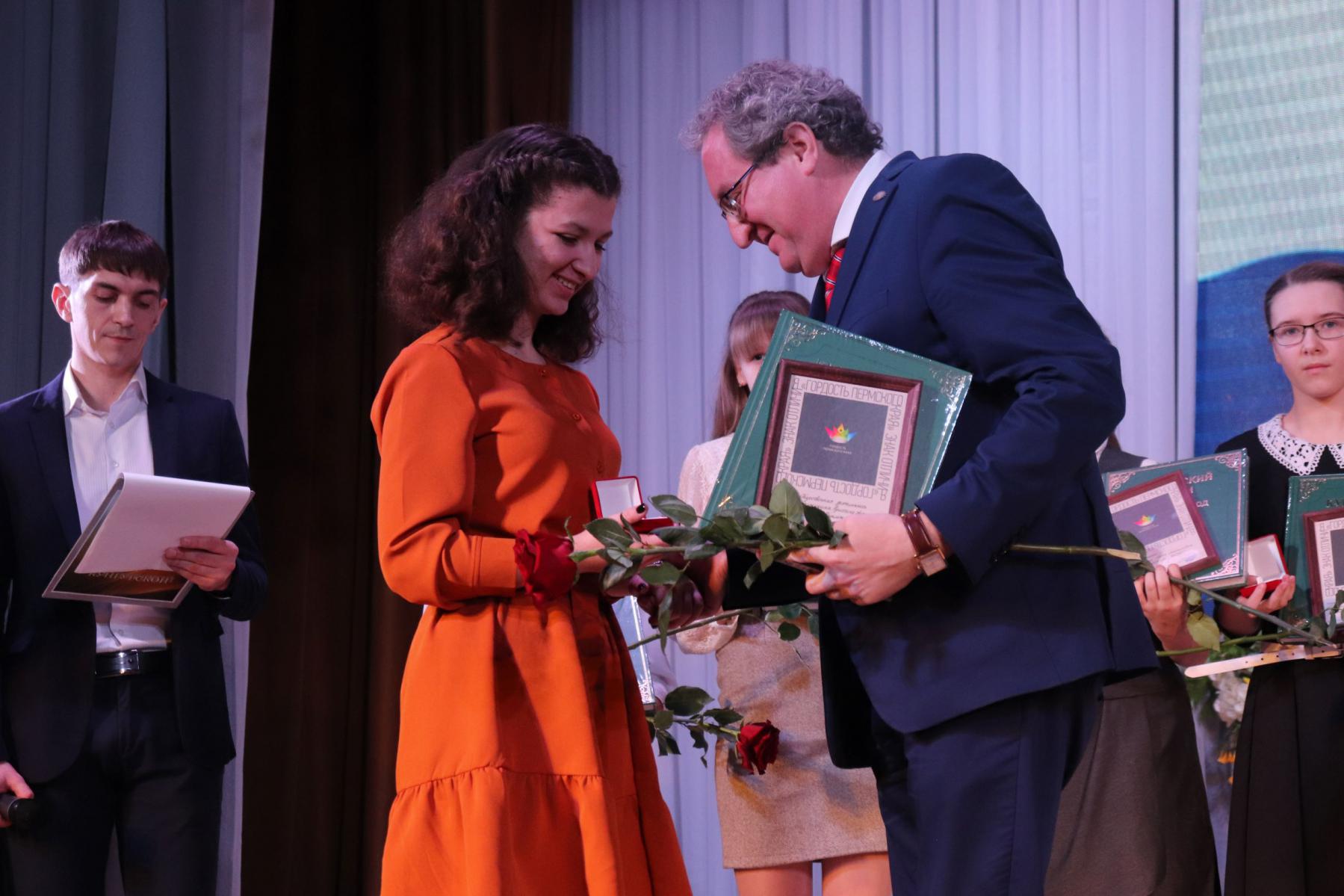 18 декабря Павел Миков принял участие в ежегодной церемонии награждения Кунгурского района "Гордость земли Кунгурской!"