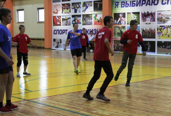В Горнозаводске и Чайковском прошли отборочные туры ежегодной краевой Спартакиады «Волшебный мяч».
