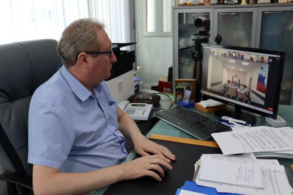 Павел Миков принял участие в заседании Совета по защите прав граждан в формате видеоконференции под председательством Уральского транспортного прокурора Владимира Дроздецкого.