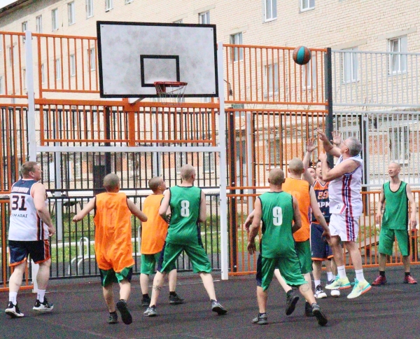 Баскетбол в воспитательной колонии